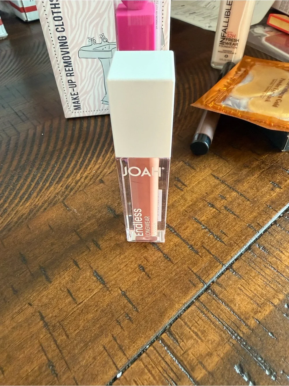 Assorted make up bundle